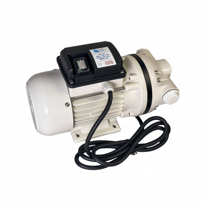 Low-Pressure Pump For Watermaker With Self-Priming